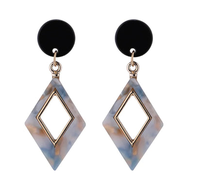 Moderigtige diamantformede øreringe