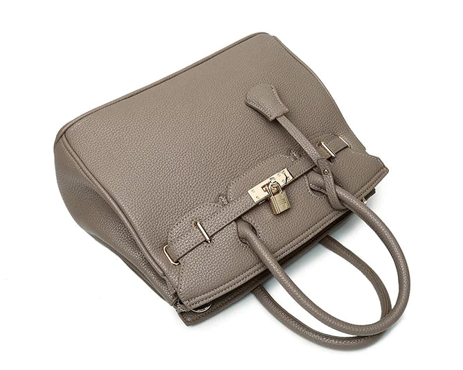 Moderigtig skuldertaske og tote-taske til kvinder