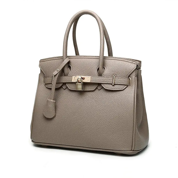 Moderigtig skuldertaske og tote-taske til kvinder